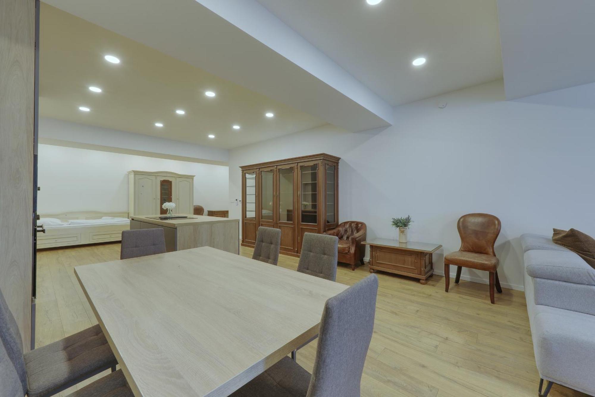 Shone Apartment Old Town 2 Bedroom Bratysława Zewnętrze zdjęcie