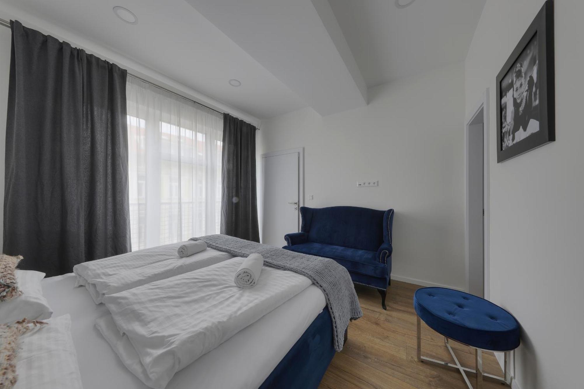 Shone Apartment Old Town 2 Bedroom Bratysława Zewnętrze zdjęcie