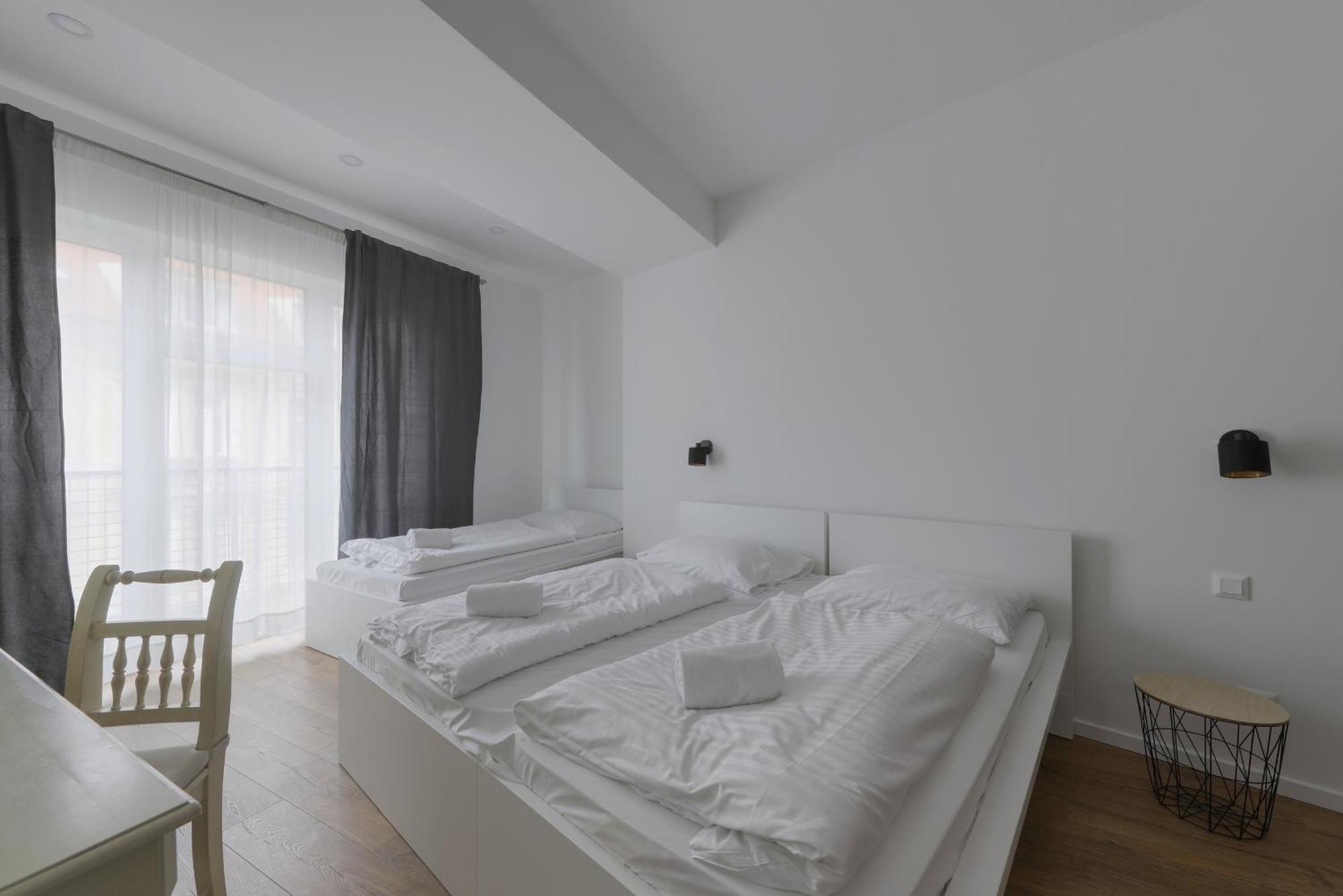 Shone Apartment Old Town 2 Bedroom Bratysława Zewnętrze zdjęcie