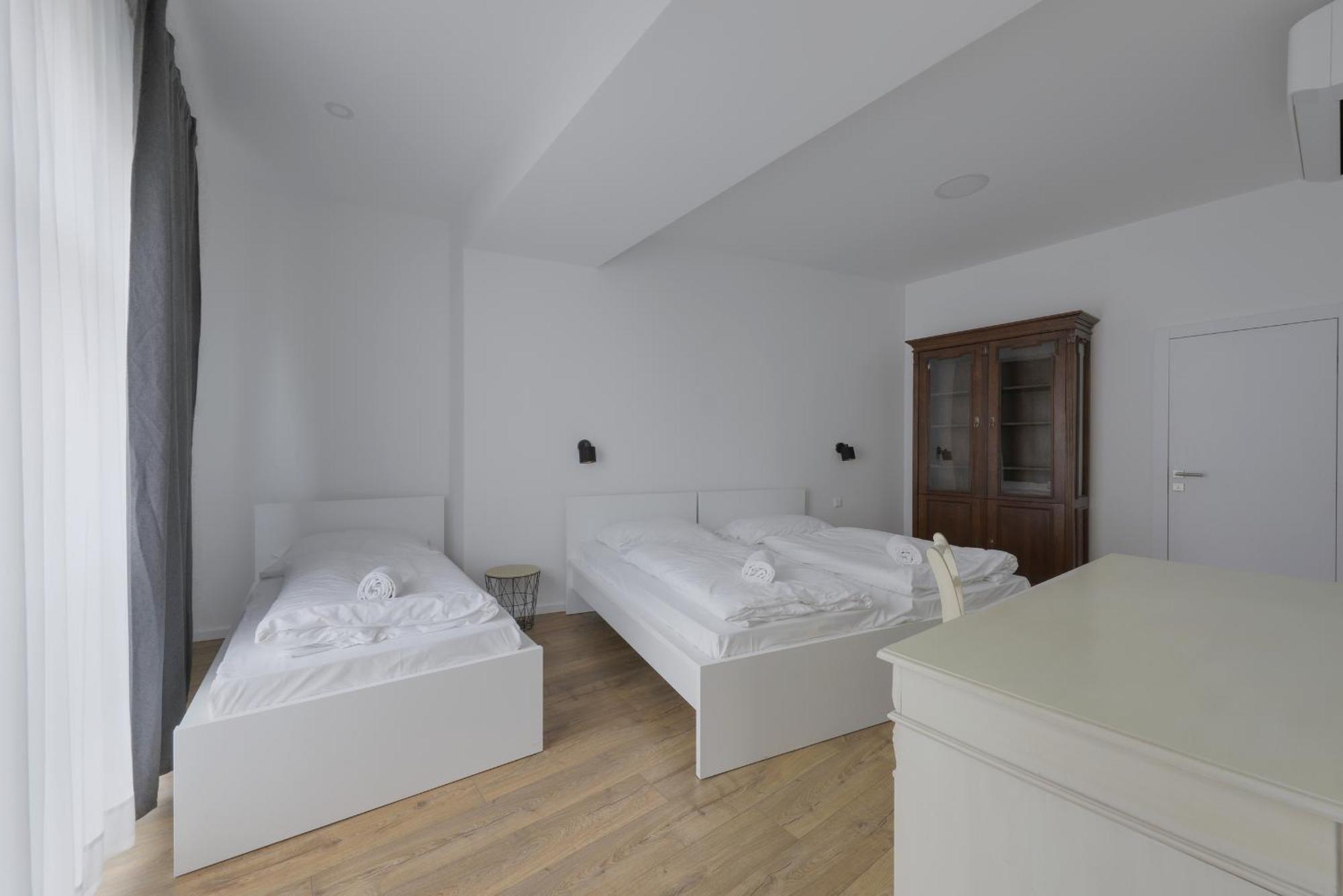 Shone Apartment Old Town 2 Bedroom Bratysława Zewnętrze zdjęcie