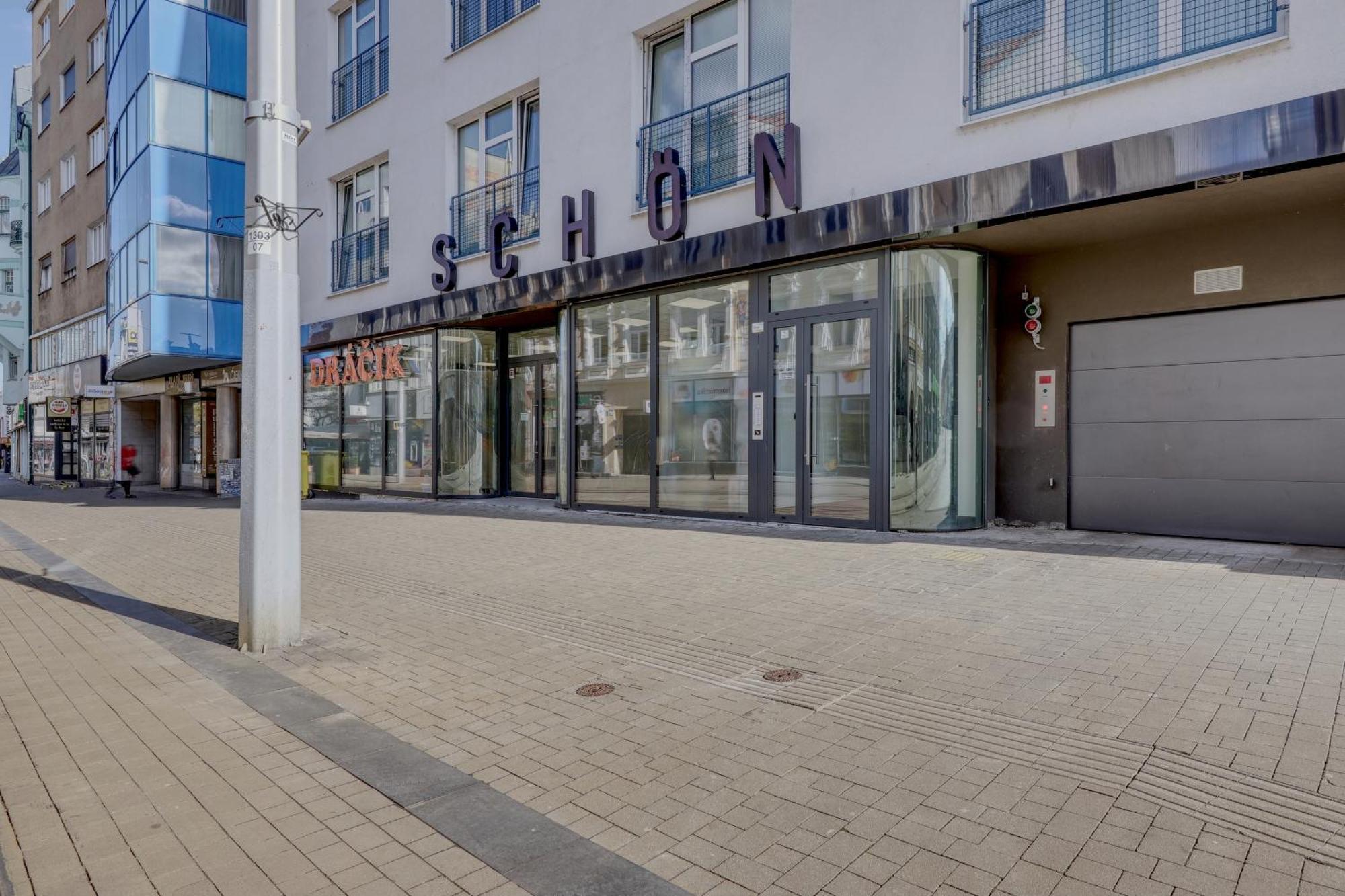 Shone Apartment Old Town 2 Bedroom Bratysława Zewnętrze zdjęcie
